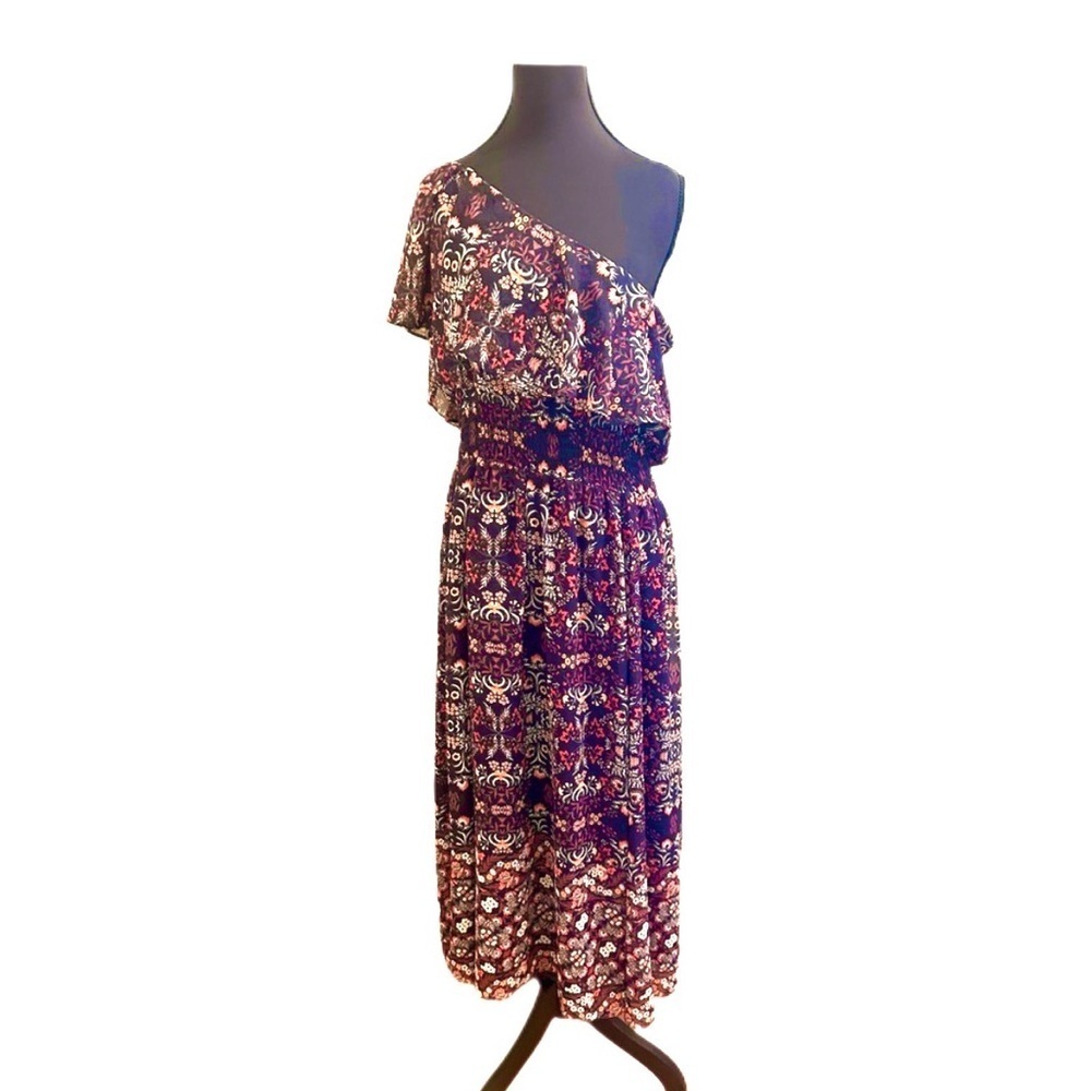 Vince Camuto One Shoulder Floral Dress , size 14